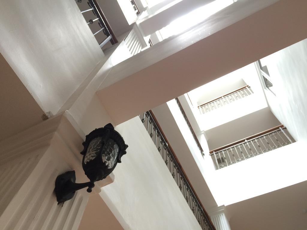 Belllo Jb Hotel